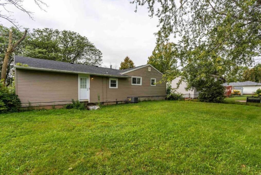 Amazing Ranch Mins Away From Airprt/Rit/Dwtn/Uofr Daire Rochester Dış mekan fotoğraf